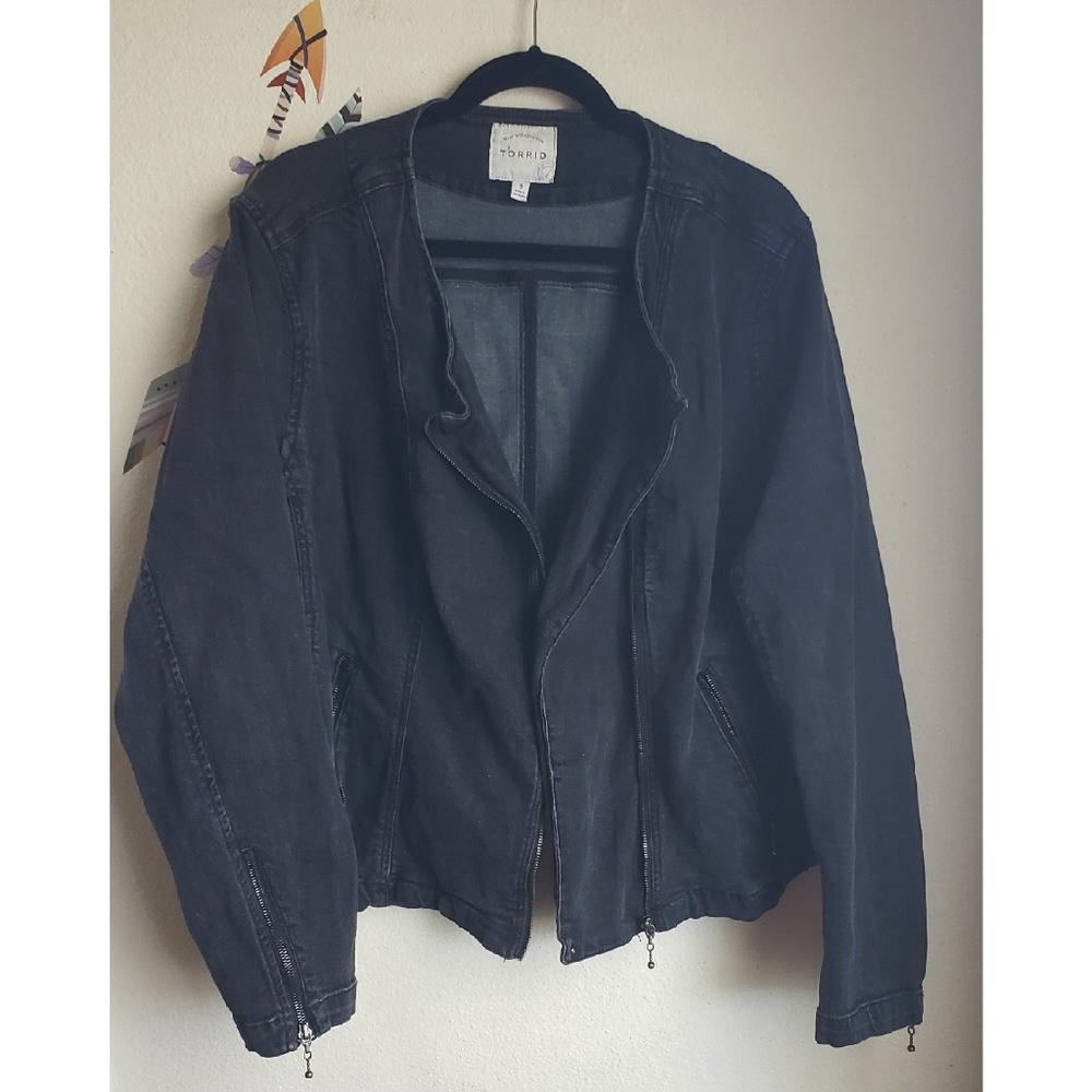 Torrid Black Women's Zip-Front Jacket